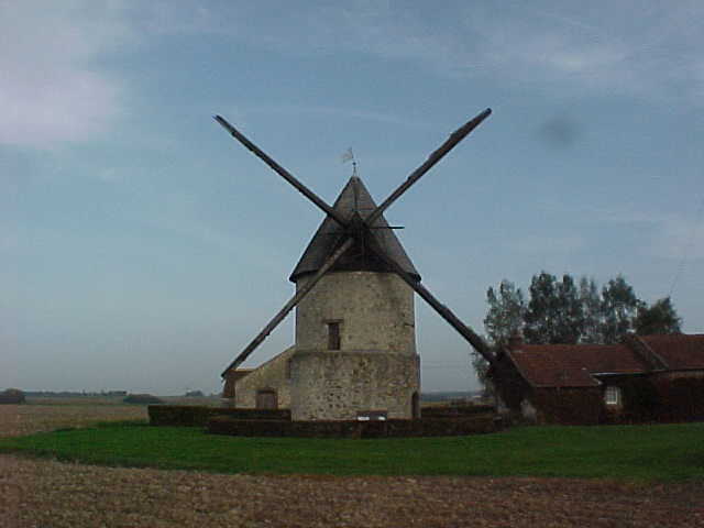 235 - LE MOULIN CHOIX, A GASTINS.jpg